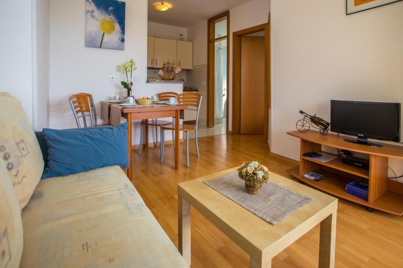 弗尔萨尔Apartman Vlado公寓 外观 照片